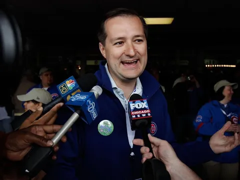 Canoville: 'Nói không với việc Ricketts mua Chelsea'