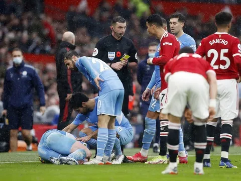 MU nhận tin xấu trọng tài ở đại chiến với Man City