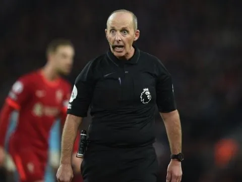 Trọng tài Mike Dean kể tên 2 sao Premier League làm mình sợ