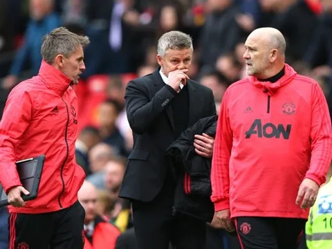 Man Utd sắp 'sụp hố', trợ lý Solskjaer vẫn tuyên bố 1 câu động trời