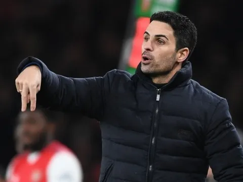 Arsenal coi chừng mắc sai lầm 90 triệu euro