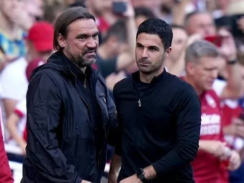 Mikel Arteta đang phải chơi trò mạo hiểm ở Arsenal