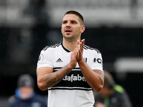 ''Tứ mã'' tranh đấu, quyết đưa ''vua đánh đầu'' EPL 2018/19 trở lại