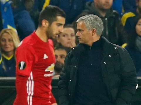 Xác nhận: Mourinho muốn quá khứ ngủ yên, trụ cột gật đầu gia hạn