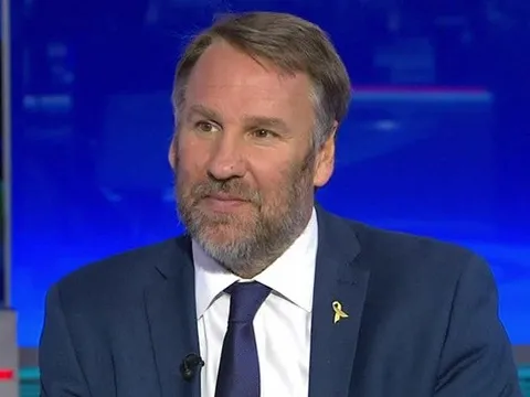 Paul Merson hiến kế để Man Utd sử dụng Maguire