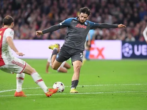 Món hời 10 triệu euro giúp châu Âu tìm thấy Maradona mới
