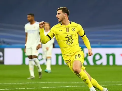 Sao Chelsea lập nên lịch sử ở Champions League