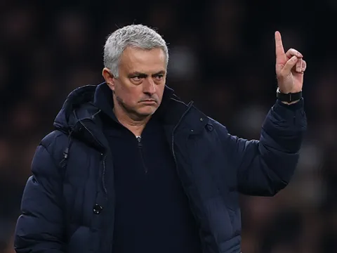 Mourinho điểm mặt sao Spurs: "Cậu nên đòi hỏi nhiều hơn ở bản thân..."