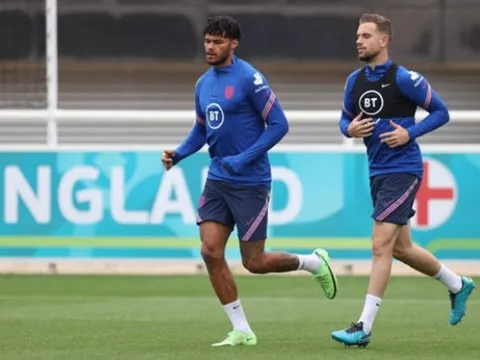 Mourinho khuyên tuyển Anh cho 3 cái tên nghỉ, tung sao Liverpool thi đấu