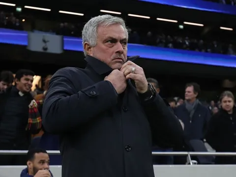 Mourinho: 'Mọi người nghĩ tôi không thích Shaw, nhưng cậu ấy đã chơi xuất sắc'