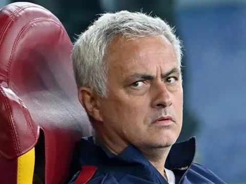 Mourinho nhắc đến Matic về lý do thua Betis