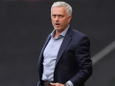 Mourinho tiết lộ "bí quyết" đưa Tottenham vô địch Ngoại hạng Anh
