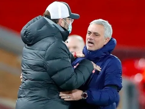 Mourinho tiết lộ "kế hiểm" của Liverpool khiến sao Spurs nhận thẻ đỏ