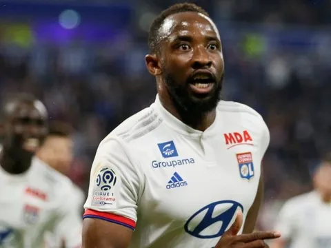 Bị hét giá, NHM Man Utd kêu trời: "Giá cậu ấy cùng lắm là 50 triệu bảng"