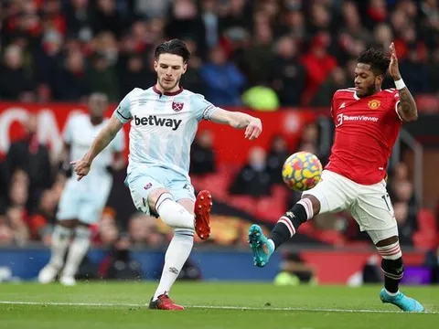 M.U bắt đầu kỷ nguyên mới: HLV tiếp theo, đẩy đi 12 cái tên và đón 4 tân binh