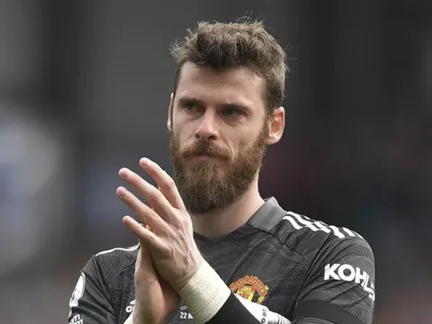 MU bất ngờ trọng thưởng De Gea