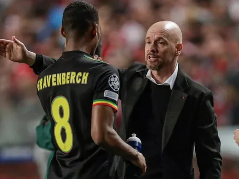 MU chọn Ten Hag: Đừng níu chân vị tướng mới