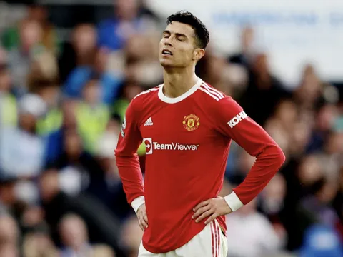 MU có sụp đổ nếu chia tay Ronaldo?