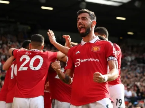 M.U đã cho Arsenal một bài học