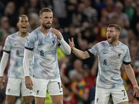 MU đừng để sự yếu kém của Liverpool đánh lừa