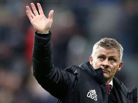 Scholes: "Mua 2 cầu thủ đó là hồi chuông cảnh báo cho Man Utd rồi"