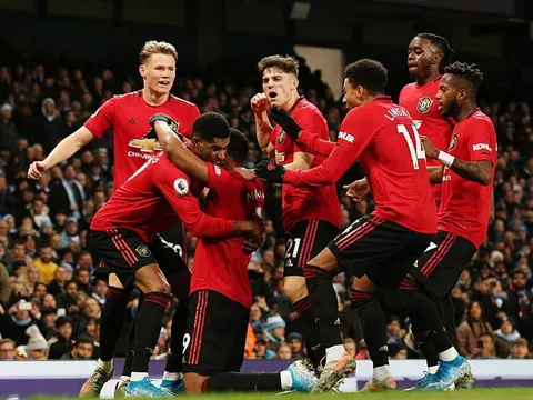 Nội bộ Man Utd tin sắp có 2 bom tấn, Quỷ đỏ khó cản sau chợ Đông?