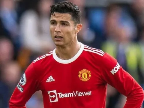 MU nợ thêm gần 500 triệu bảng