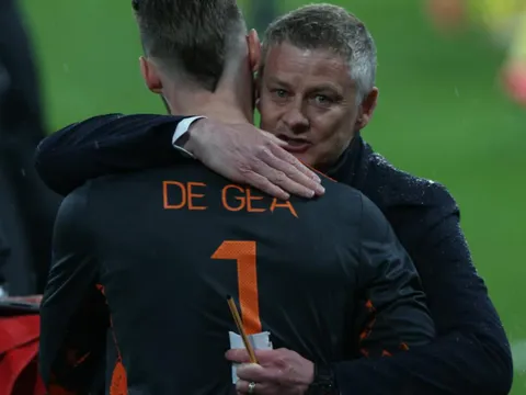 M.U thất bại, Solskjaer "lâm nguy" vì động thái từ nhà Glazer