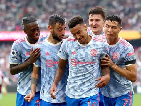 Mục tiêu của Man United chúc mừng Lingard