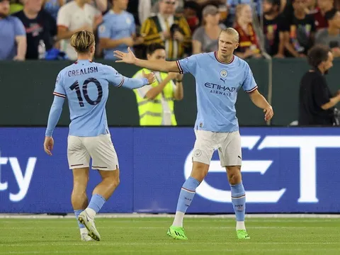 Mục tiêu của Man Utd: "Đồng đội nói tôi hơn cả Haaland"