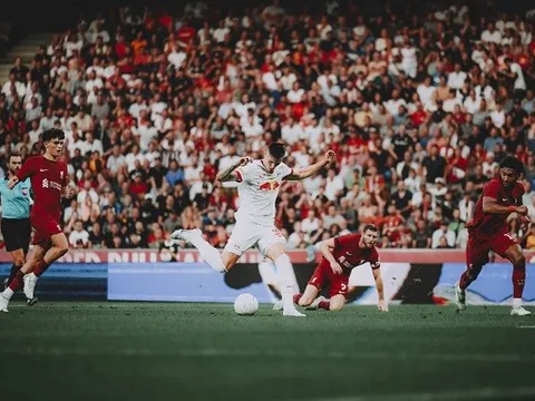 Biến hàng thủ Liverpool thành trò hề, Haaland 2.0 thôi thúc M.U chiêu mộ