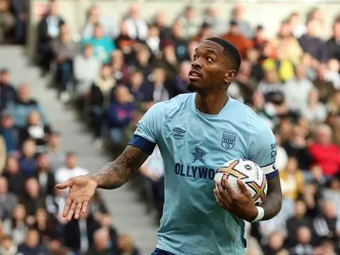 Mục tiêu Man Utd chuẩn bị nhận đãi ngộ 6 chữ số
