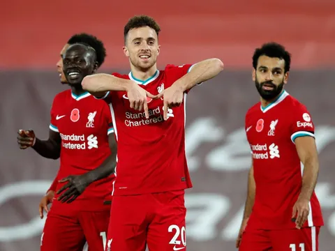 "Muller đệ nhị" của Liverpool thăng hoa tột đỉnh, dấu chấm hết cho đinh 3 F-M-S?