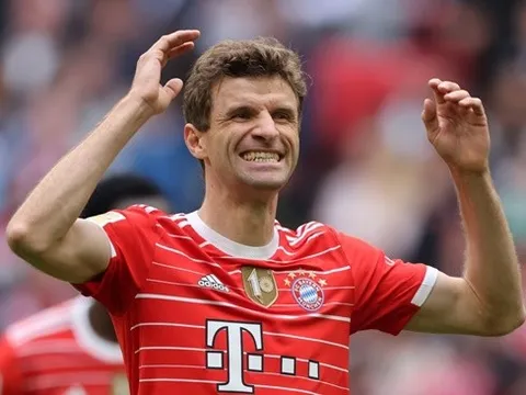 Muller xác nhận lời đề nghị điên rồ từ Man Utd