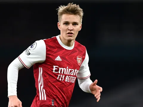 Muốn mua đứt Martin Odegaard, Arsenal “trù ẻo” Liverpool