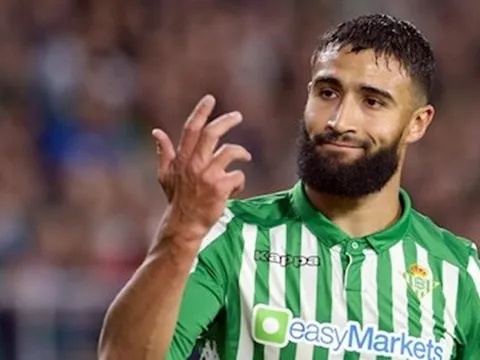 Arsenal có động thái đầu tiên liên hệ nhà vô địch thế giới