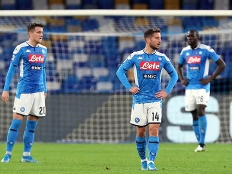 Napoli thua trận, Carlo Ancelotti đổ lỗi tại Liverpool