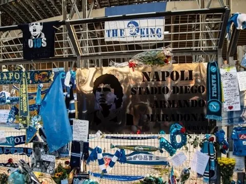 SỐC! Napoli bị phản đối vì đổi tên sân thành Diego Armando Maradona