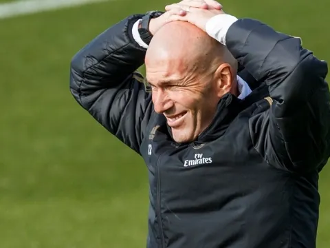 Này Real Madrid, "của rẻ là của ôi", coi chừng mua phải "hàng hớ"!