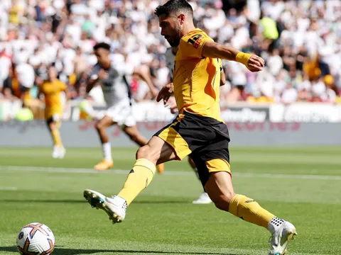 "Kèo trái" 50 triệu bảng muốn gia nhập Arsenal