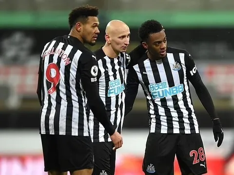 Tiền chưa cứu được Newcastle