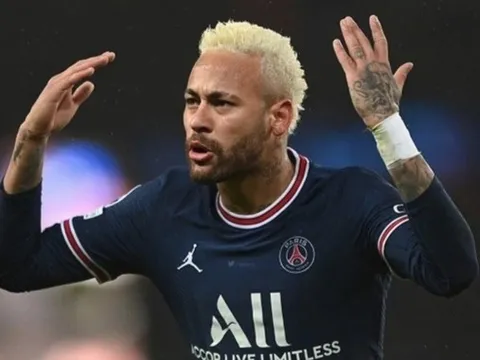 L'Equipe: 'PSG sẵn sàng bán Neymar trong hè 2022'