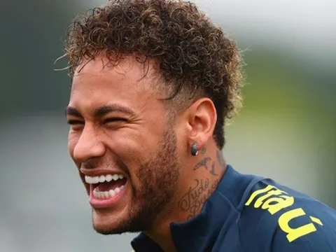 Neymar làm đổ bể thương vụ bom tấn của Chelsea