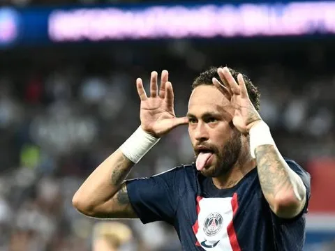 Neymar nổ cú đúp, PSG dễ dàng hủy diệt Montpellier