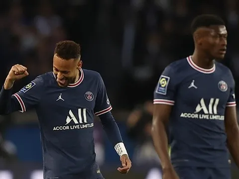 Neymar quẩy nhiệt ở buổi tiệc mừng PSG giành Ligue 1