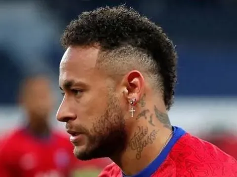 Những con số cản trở Barcelona chiêu mộ Neymar