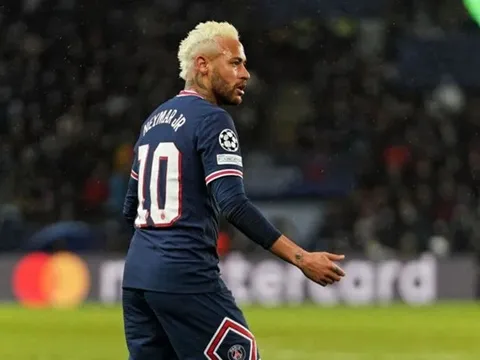 Neymar xác nhận suýt trở lại Barca