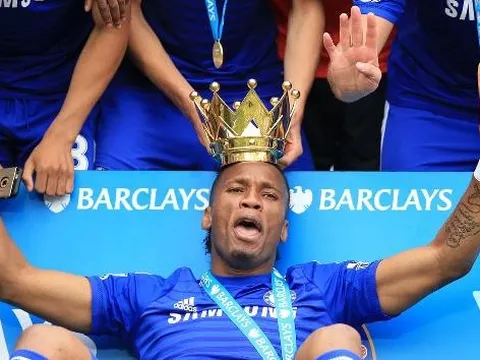 Ngày này 17 năm trước, Chelsea chi 24 triệu bảng để có siêu tiền đạo