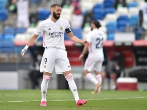 Nghẹt thở hạ Villarreal, Real Madrid vẫn ngậm ngùi thành cựu vương