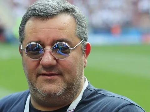 Nghi ngờ Mino Raiola vi phạm quy tắc, FA vào cuộc điều tra